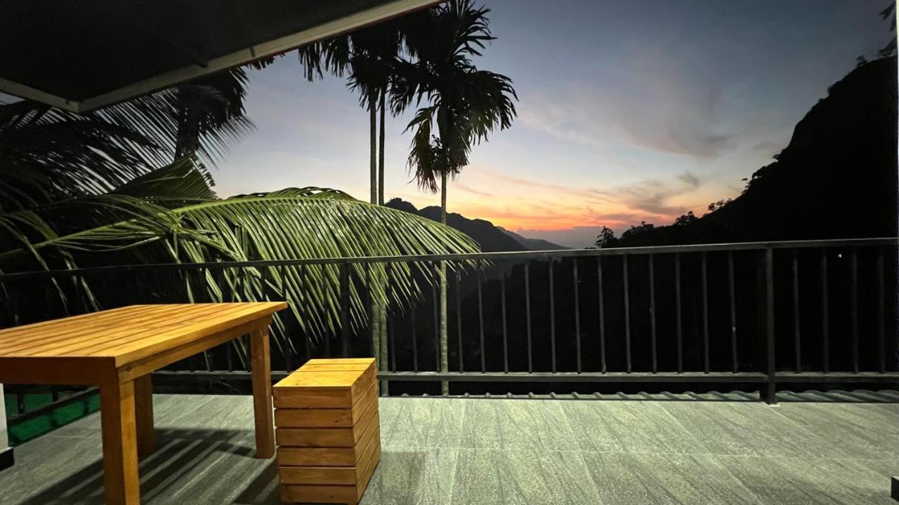 Adam'S Apple Homestay เอลลา ภายนอก รูปภาพ